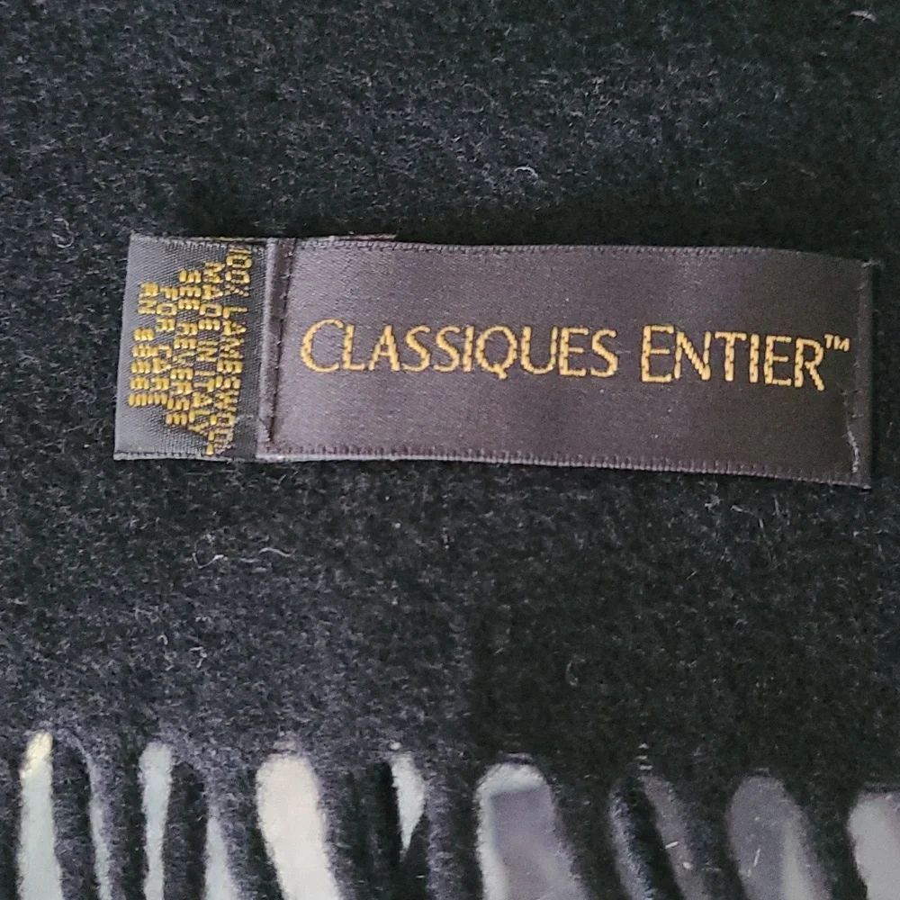 Classiques Entier Black Fringed Scarf ❤️
